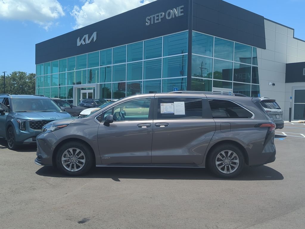Used 2021 Gray Toyota LE image 4