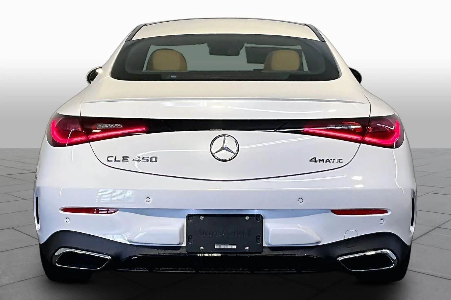 New 2026 MANUFAKTUR Moonlight White Metallic Mercedes-Benz CLE 450 image 4