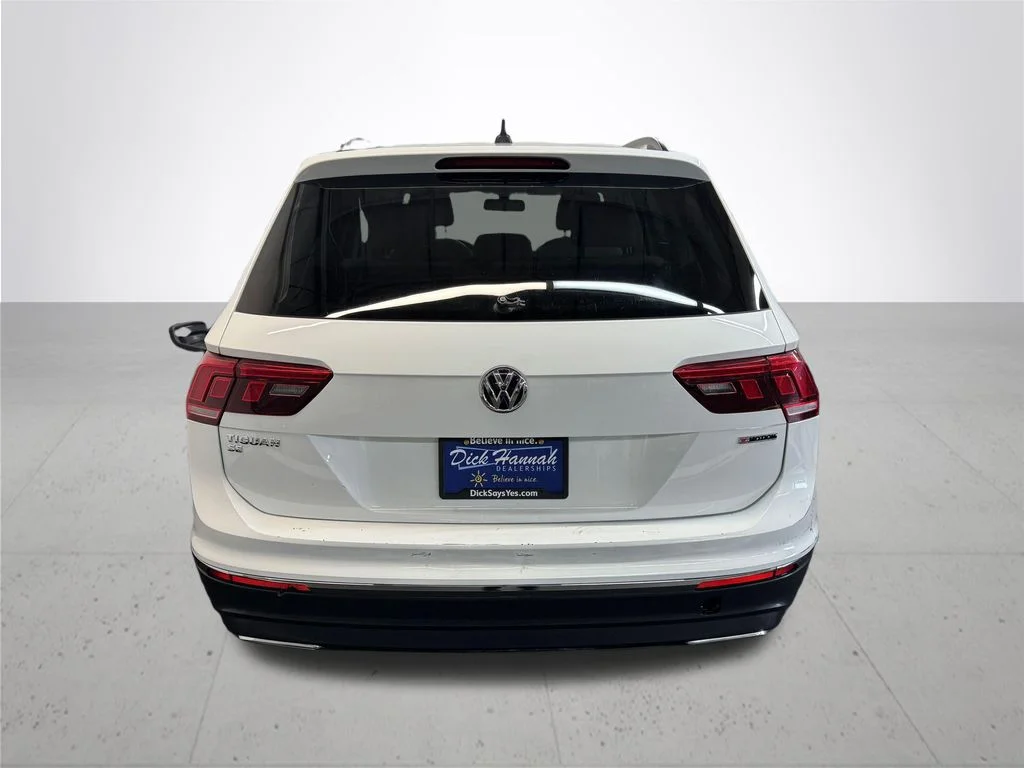 Used 2020 White Volkswagen 2.0T SE image 5