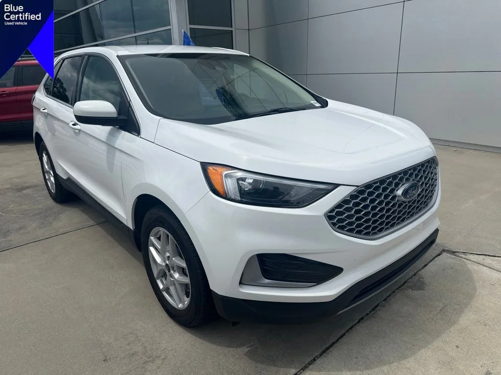 Certified Used 2024 Oxford White Ford SEL image 1