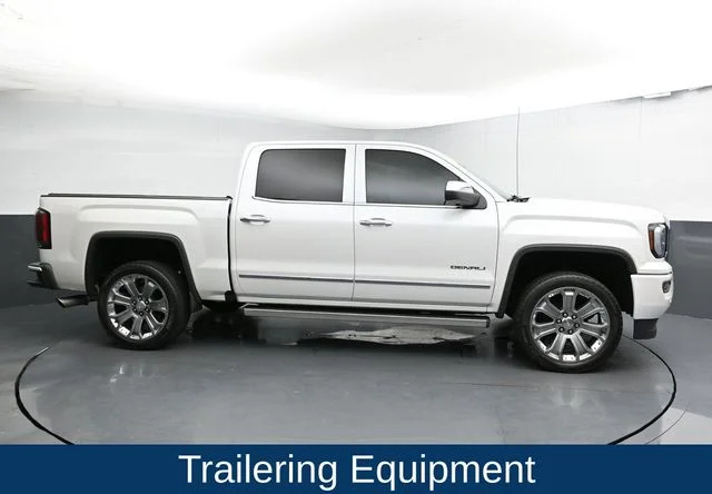 Used 2018 White GMC Denali image 11