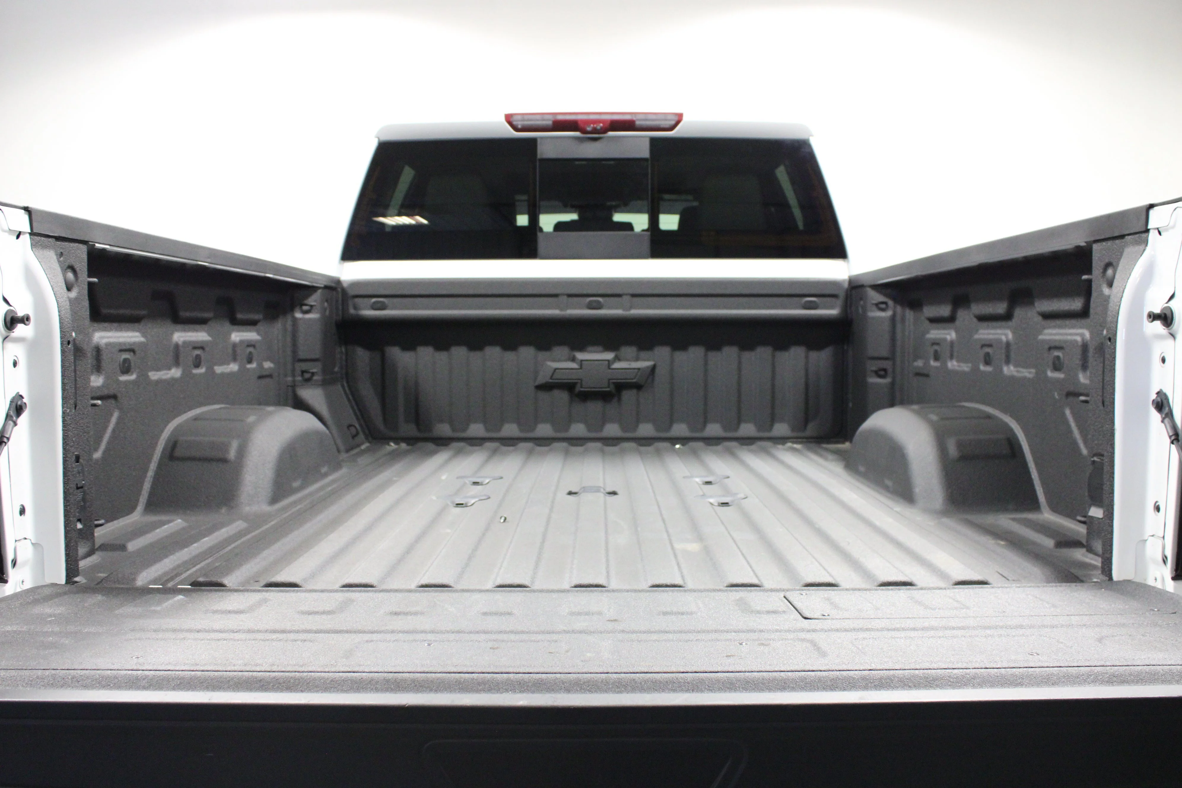 Used 2025 Summit White Chevrolet ZR2 image 14