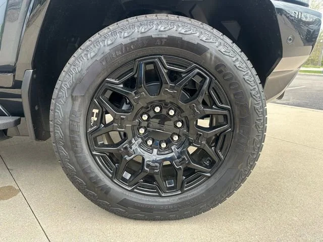 2025 GMC HUMMER EV 2X - Photo 6