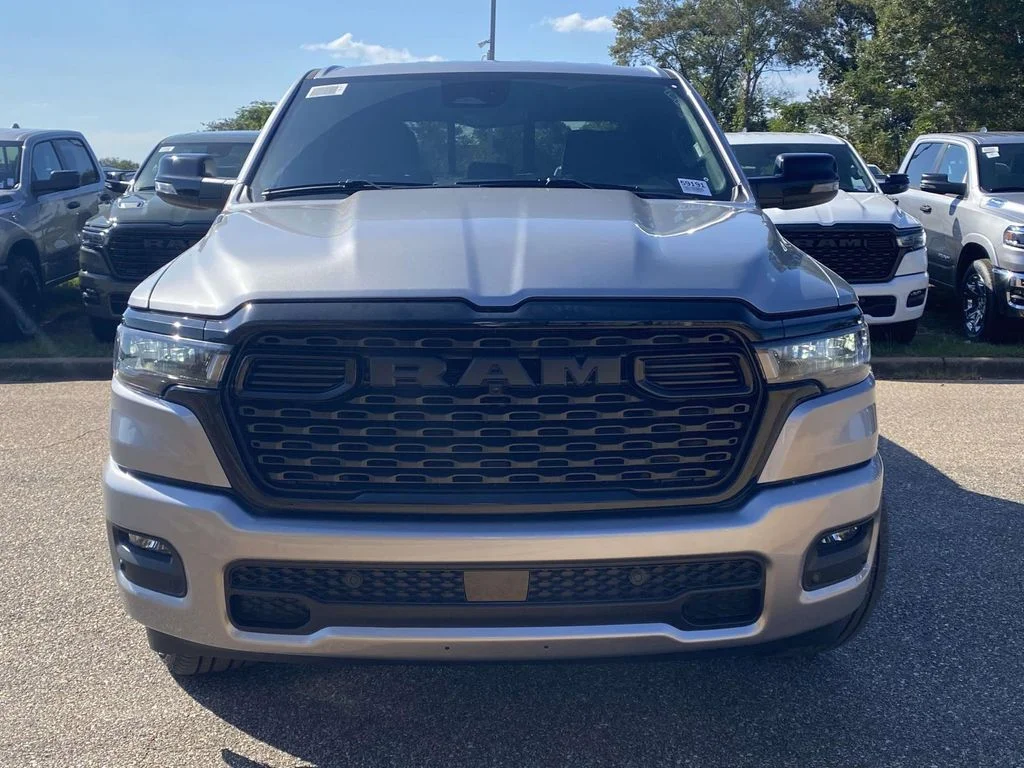 New 2026 Billet Silver Metallic Clear-Coat Exterior Paint RAM Big Horn/Lone Star image 32