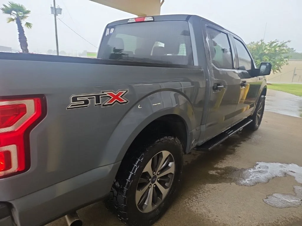 Certified Used 2019 Black Ford XL image 9