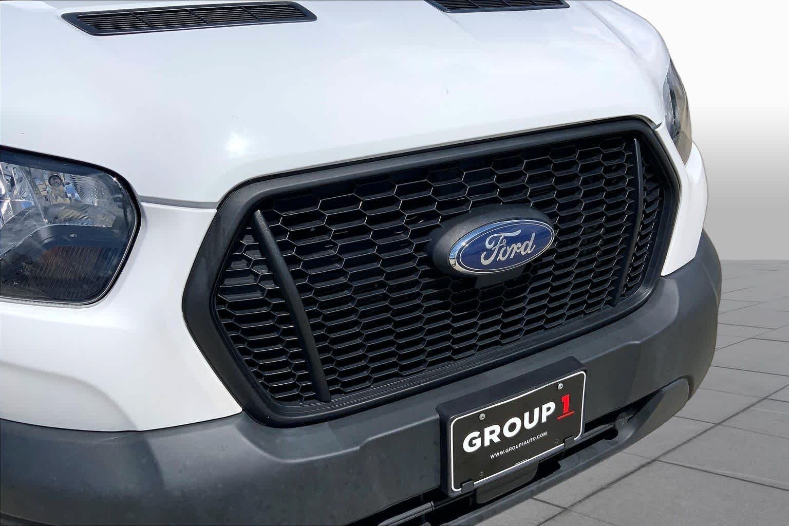 Used 2024 Oxford White Ford  image 28