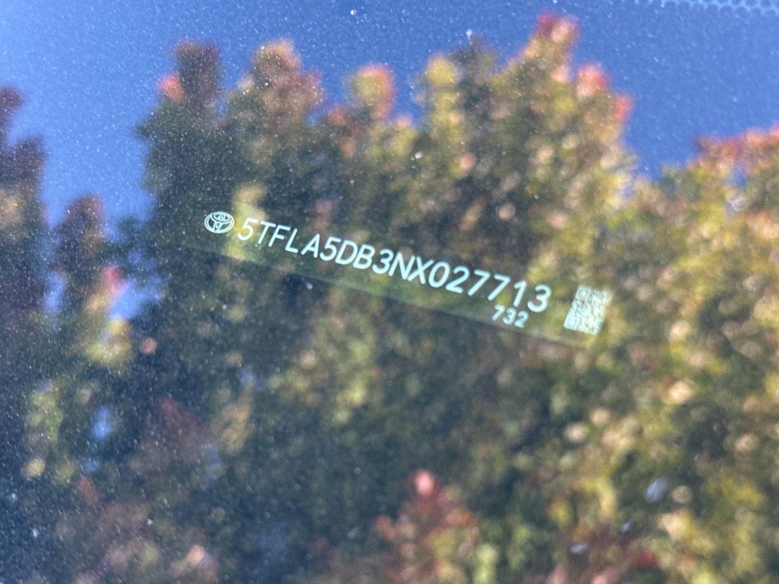 Used 2022  Toyota SR5 image 2