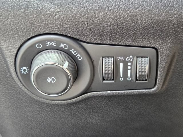 Used 2024 Black Jeep Trailhawk image 28