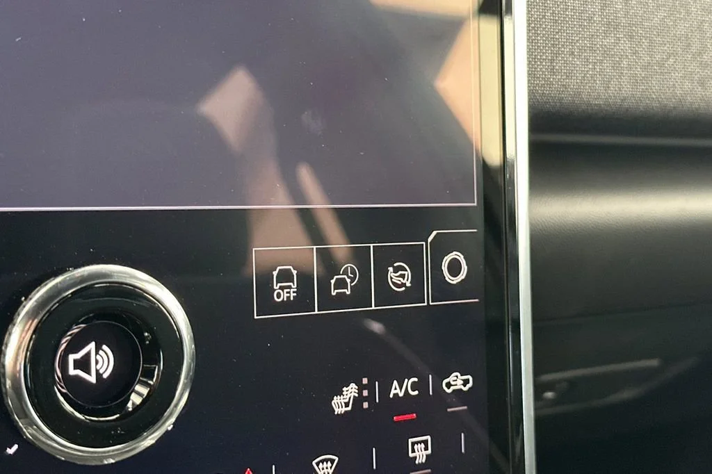 2026 GMC Sierra EV Elevation - Photo 20