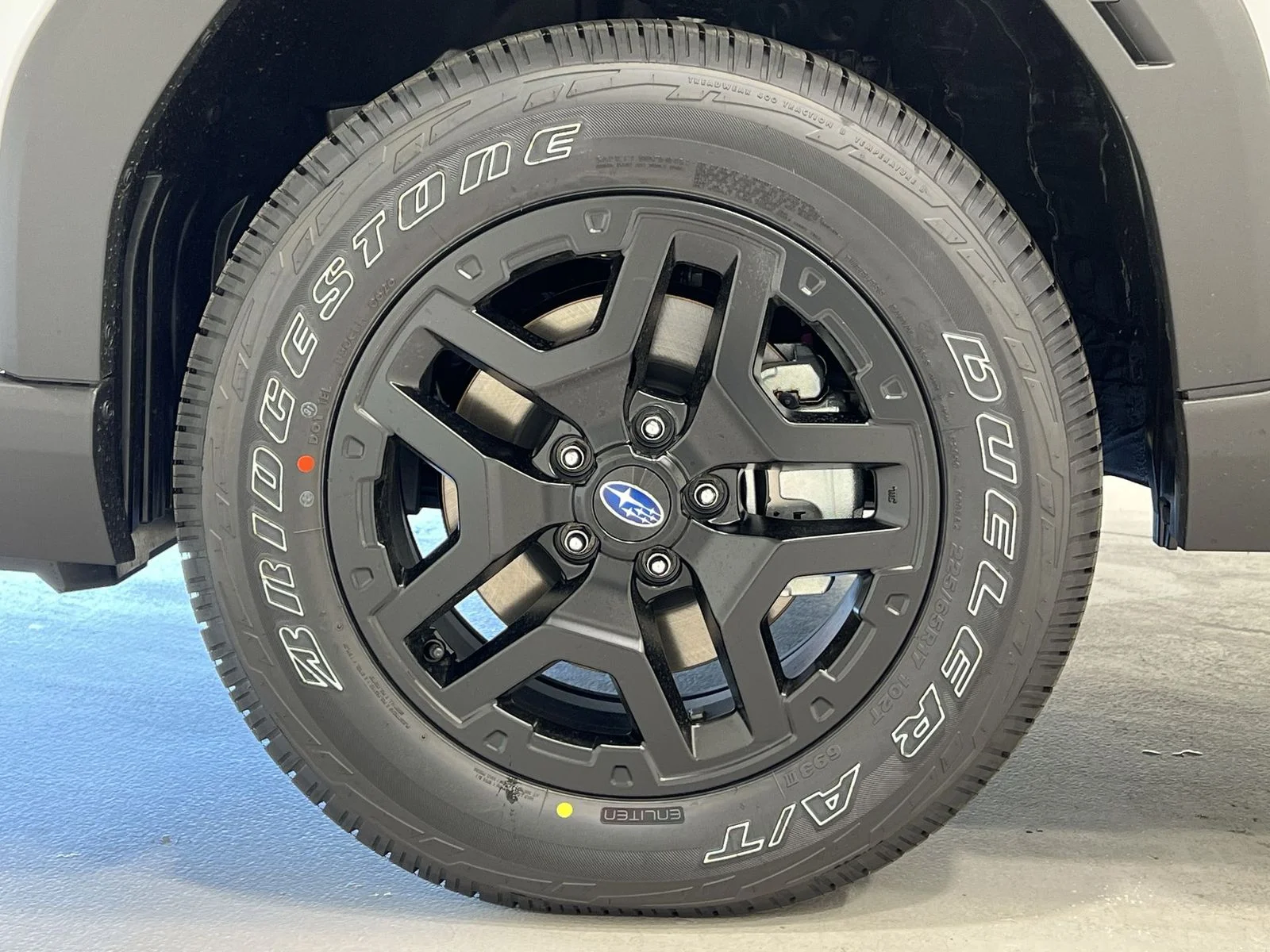 New 2026 ICE SILVER METALLIC Subaru Wilderness image 10