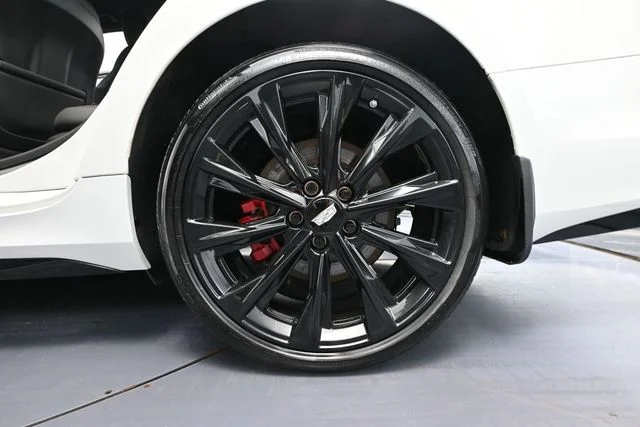 Certified Used 2023 White Cadillac V-Series image 12