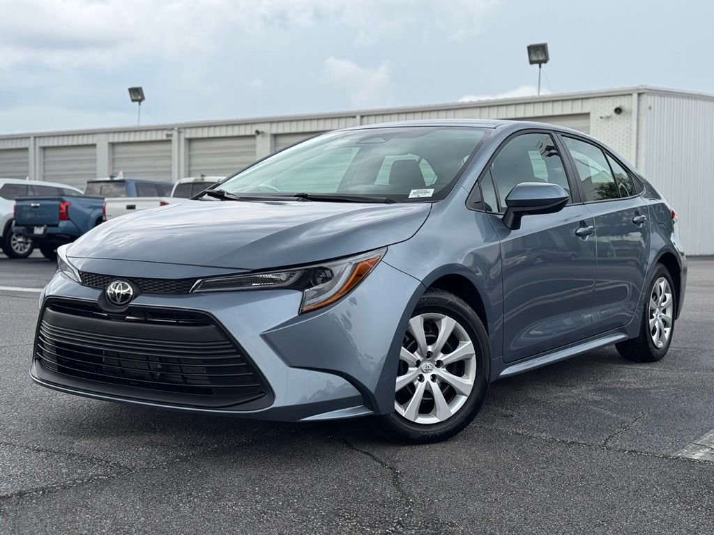 Used 2026  Toyota LE image 6