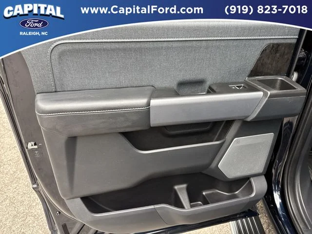 Used 2023 Blue Ford Lariat image 17