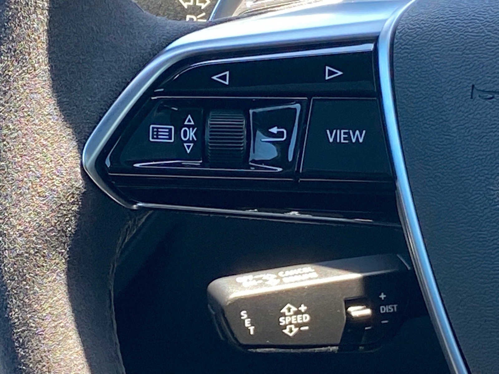 Used 2022 Gray Audi Premium Plus image 6