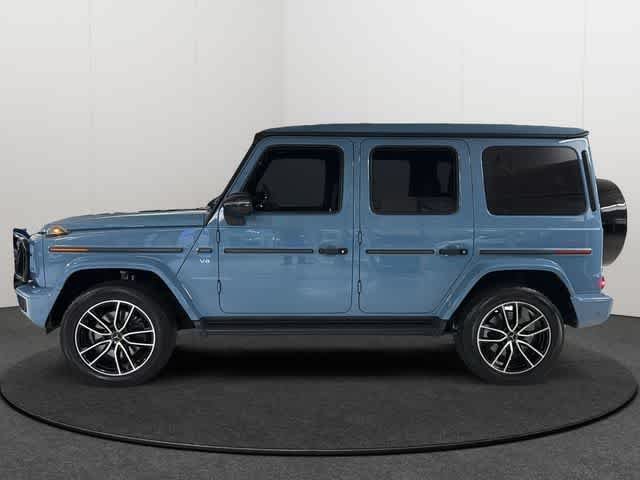 Used 2024 MANUFAKTUR China Blue Non-Metallic Mercedes-Benz G 550 image 3