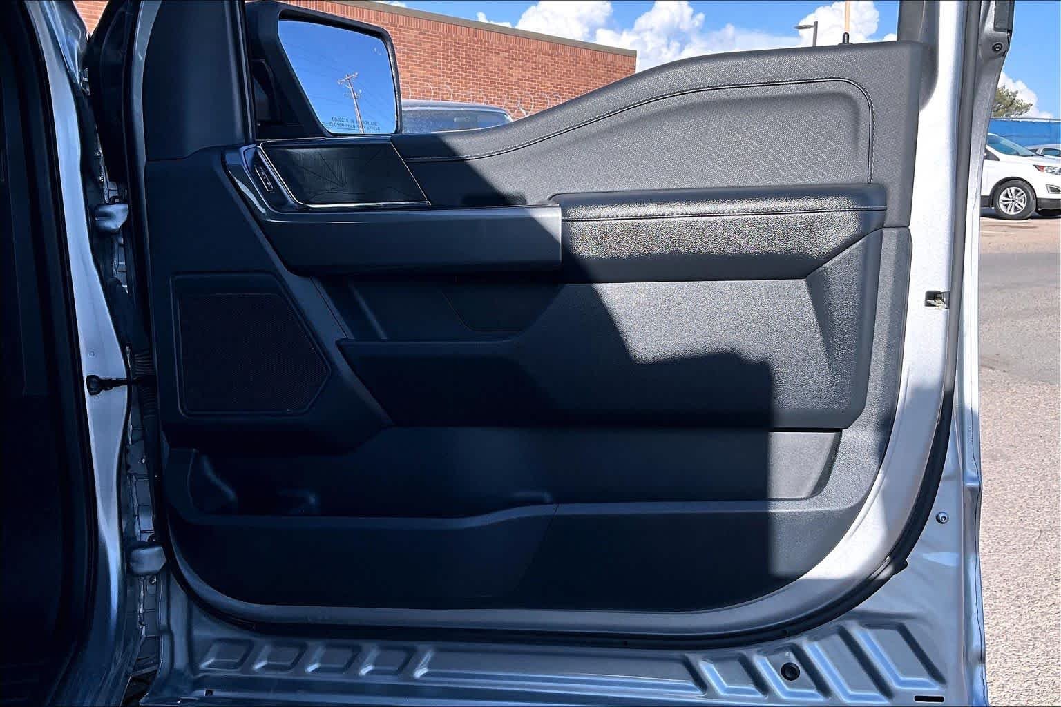 Used 2023 Iconic Silver Ford XLT image 21