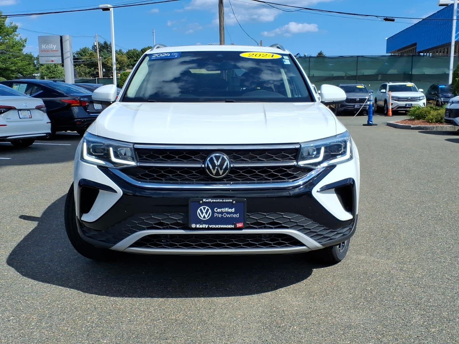Certified Used 2024 Pure White Volkswagen SEL image 2