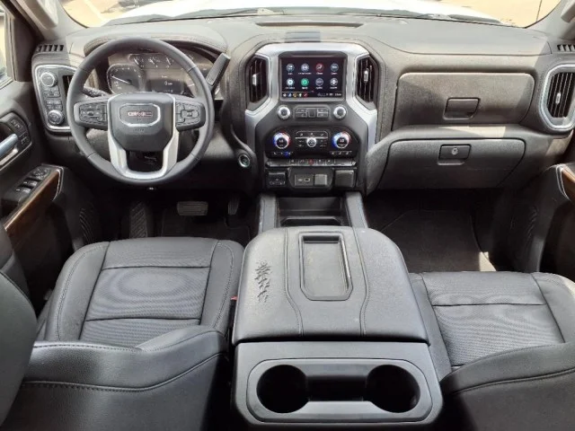 2021 GMC Sierra 1500 SLT - Photo 8