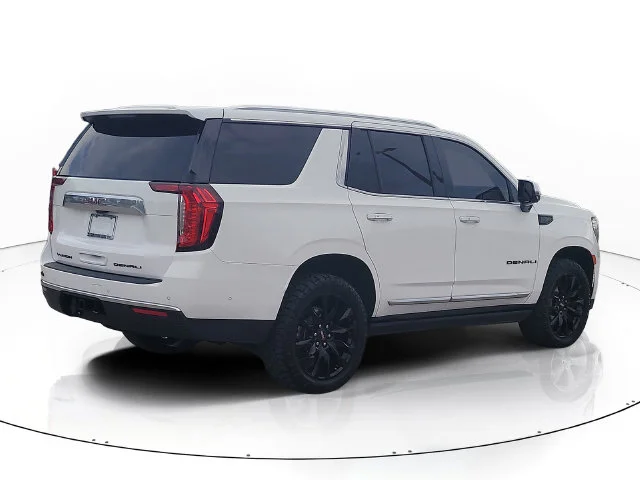 Used 2024 White GMC Denali image 5