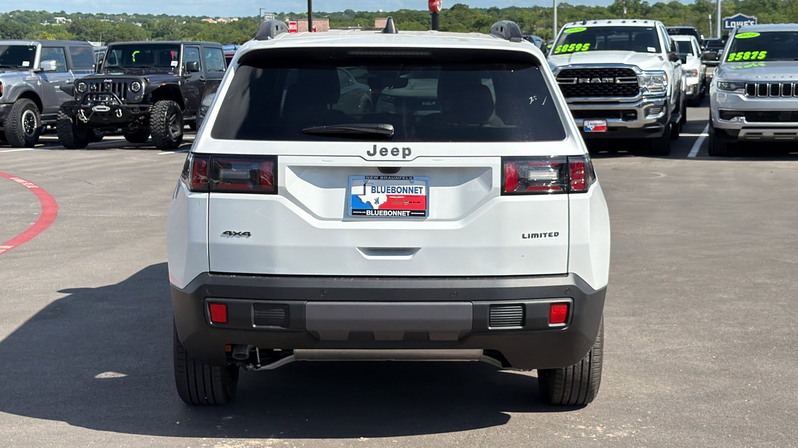 New 2026 Bright White Clear-Coat Exterior Paint Jeep Limited image 6