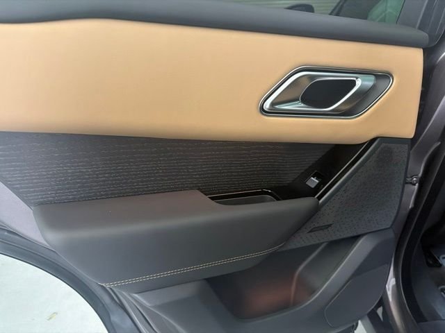 New 2026 Charente Grey Land Rover Autobiography image 14