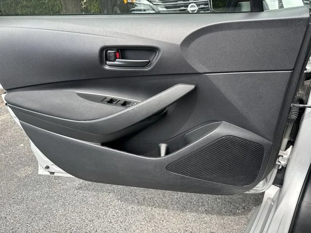 Used 2022 Silver Toyota LE image 25
