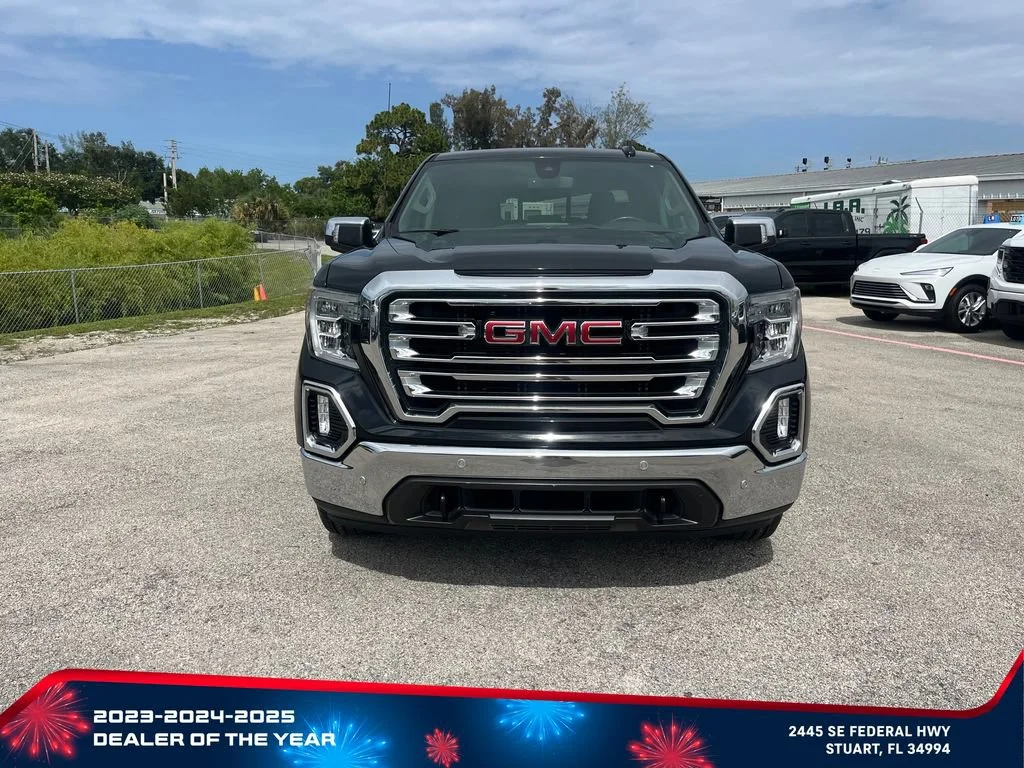 Used 2020 ONYX BLACK GMC SLT image 2