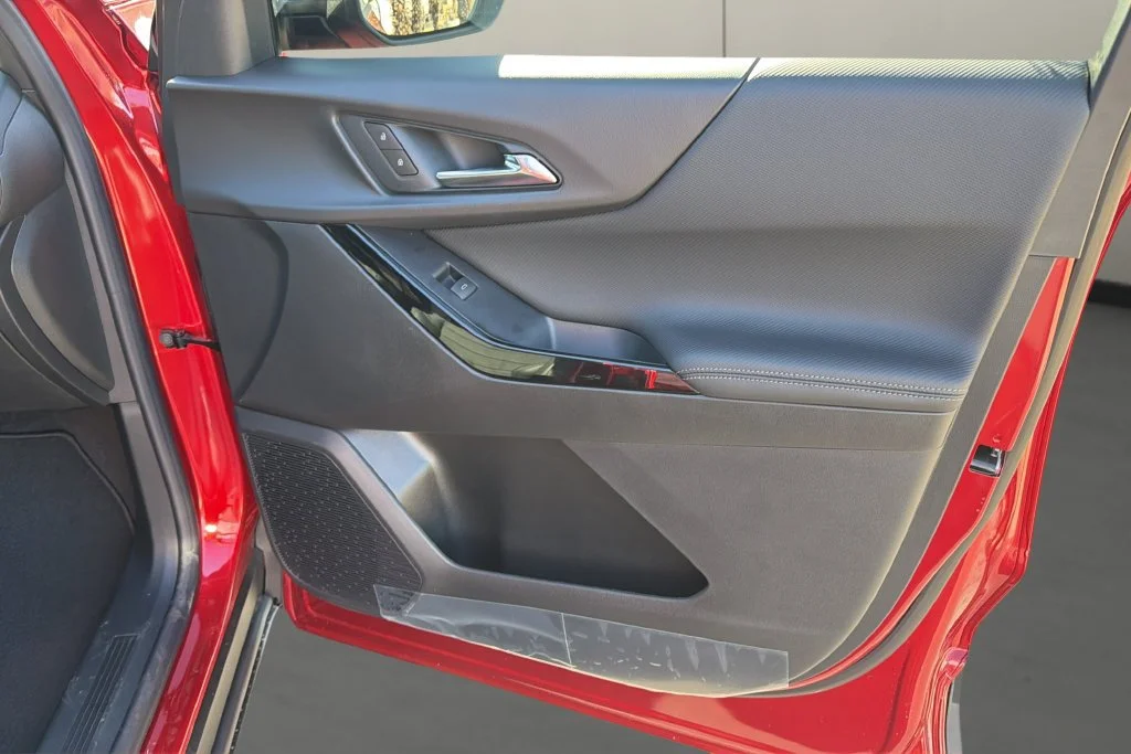 New 2027 Radiant Red Tintcoat Chevrolet LT image 16