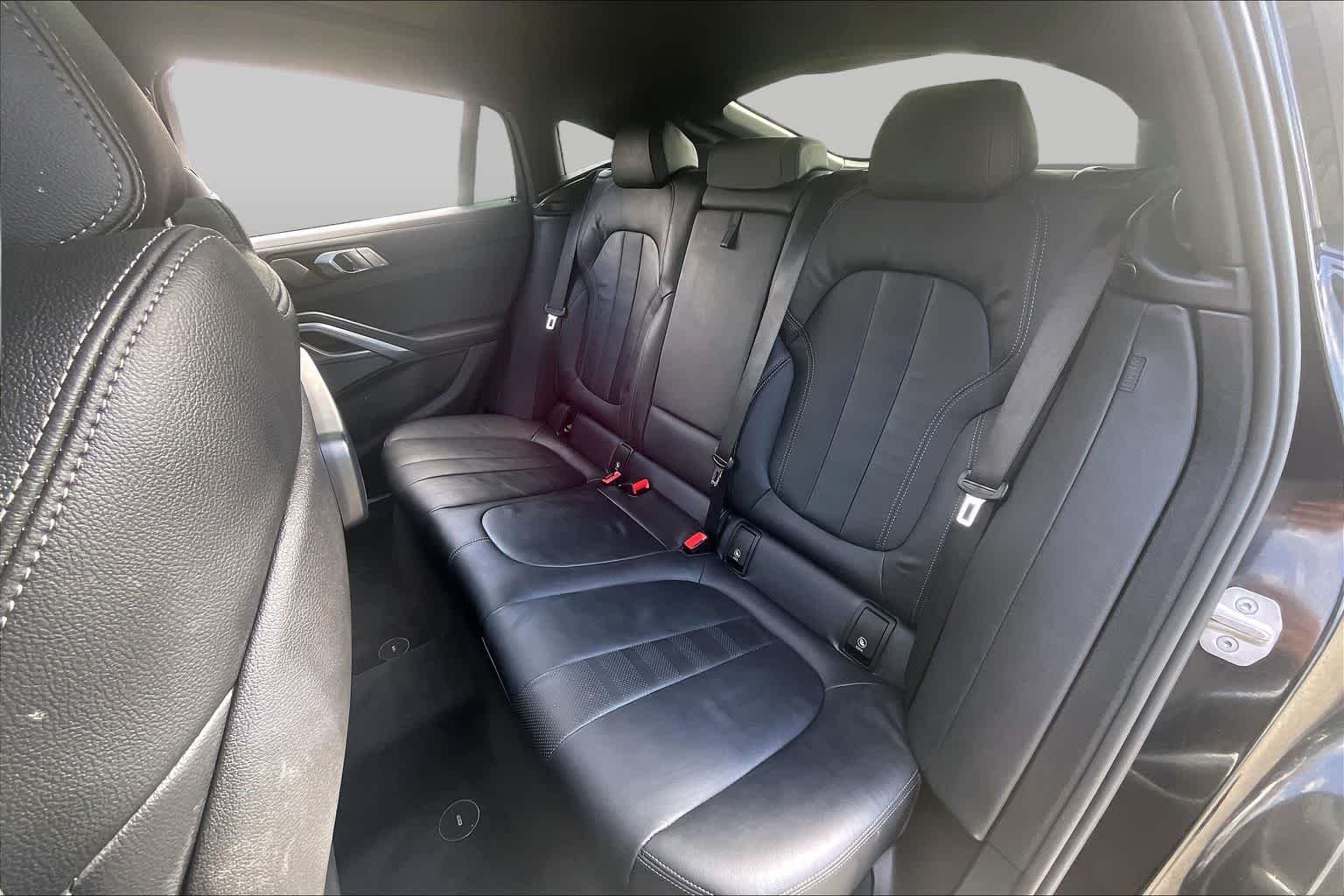 Certified Used 2022 Carbon Black Metallic BMW xDrive40i image 20