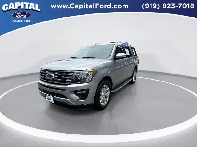 Used 2021 Silver Ford XLT image 4