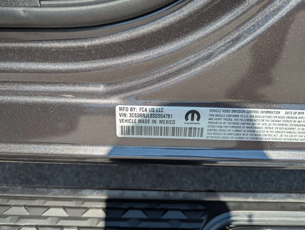 2025 RAM 3500 Laramie - Photo 41