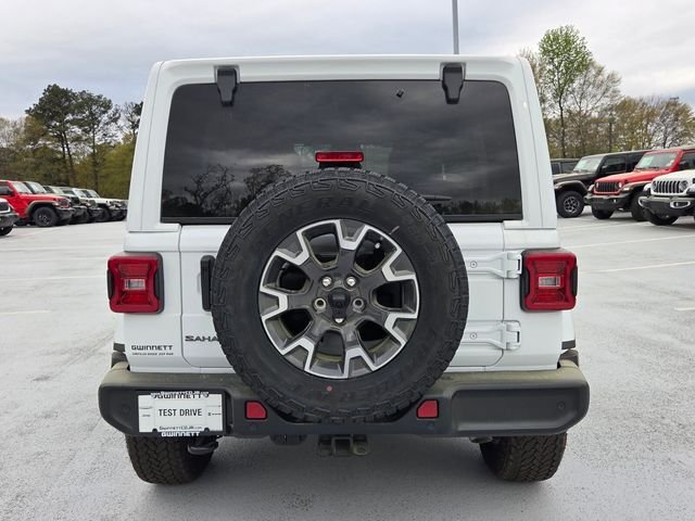New 2026 Bright White Clear-Coat Exterior Paint Jeep Sahara image 7