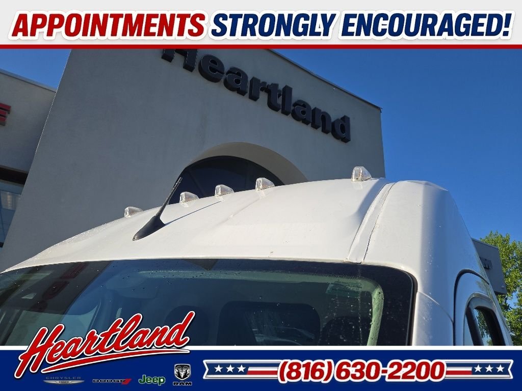 Used 2025 White Ram High Roof image 16