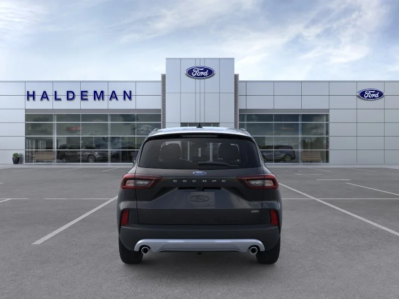 New 2026 Agate Black Metallic Ford Plug-in Hybrid image 5