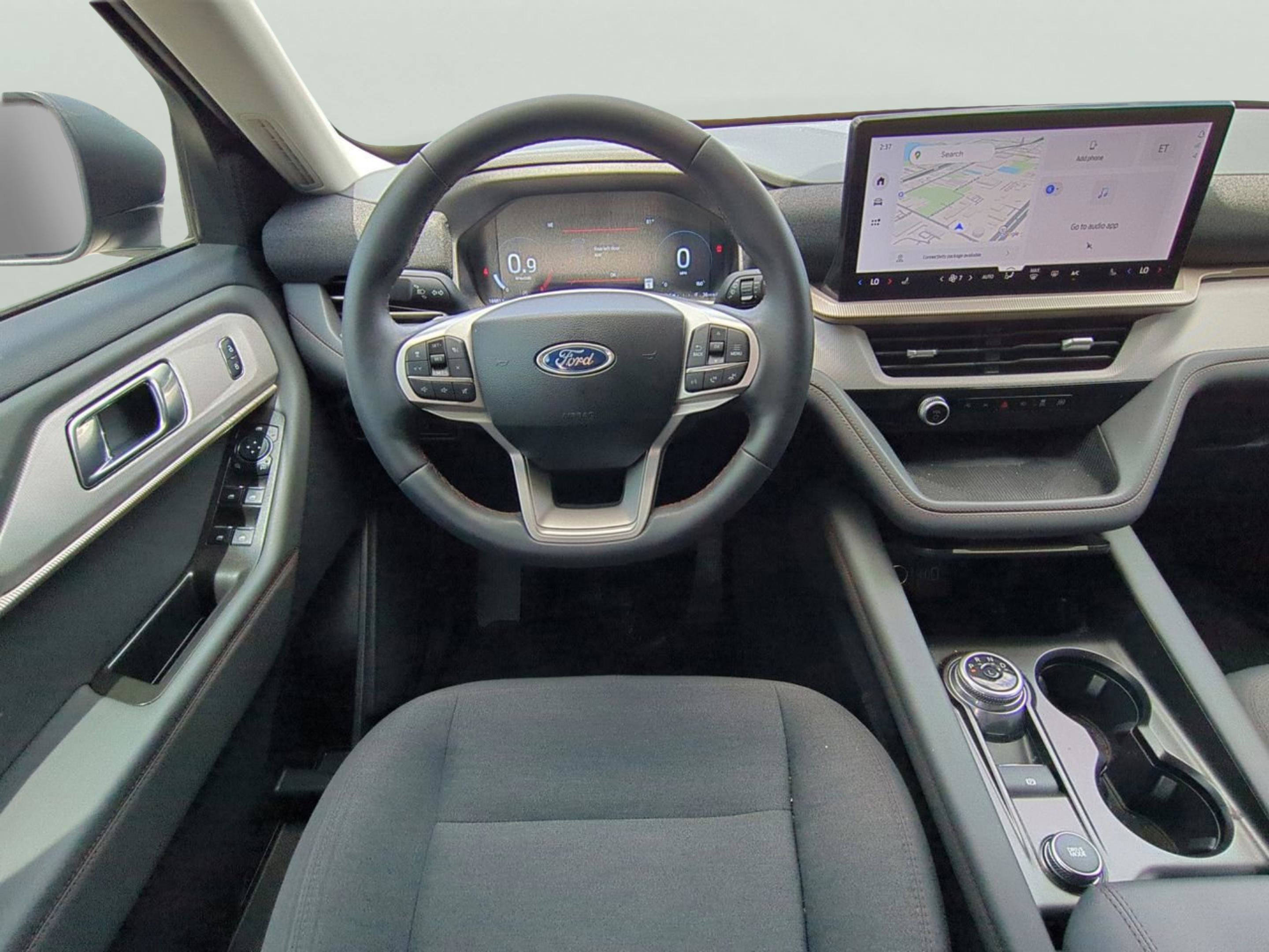 Used 2025 Vapor Blue Ford Active image 15