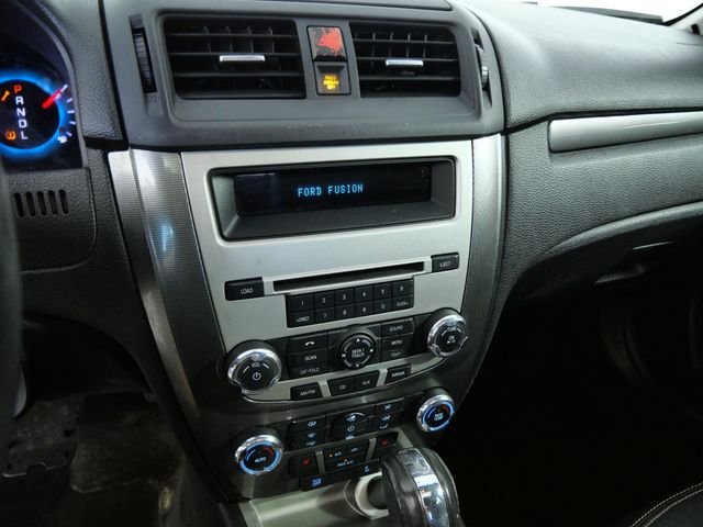 Used 2012 White Ford SEL image 20