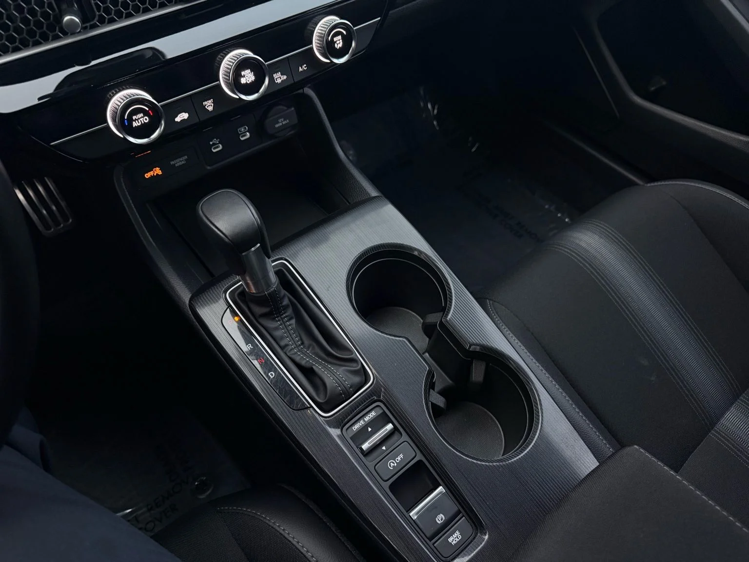 2025 Honda Civic Sport - Photo 14