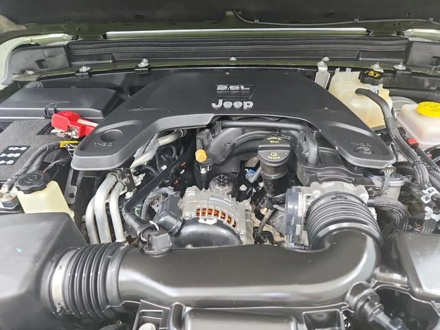 Used 2020 Green Jeep Unlimited Sport S image 18