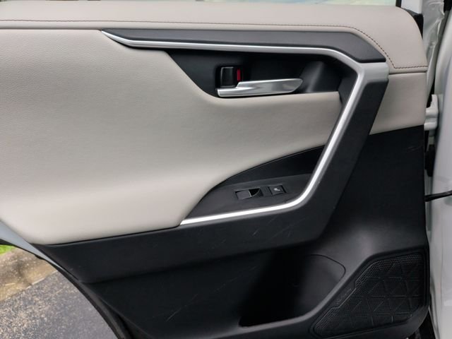 Certified Used 2020 White Toyota Limited image 31