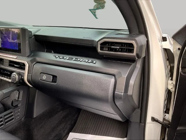 Used 2024 White Toyota SR image 26