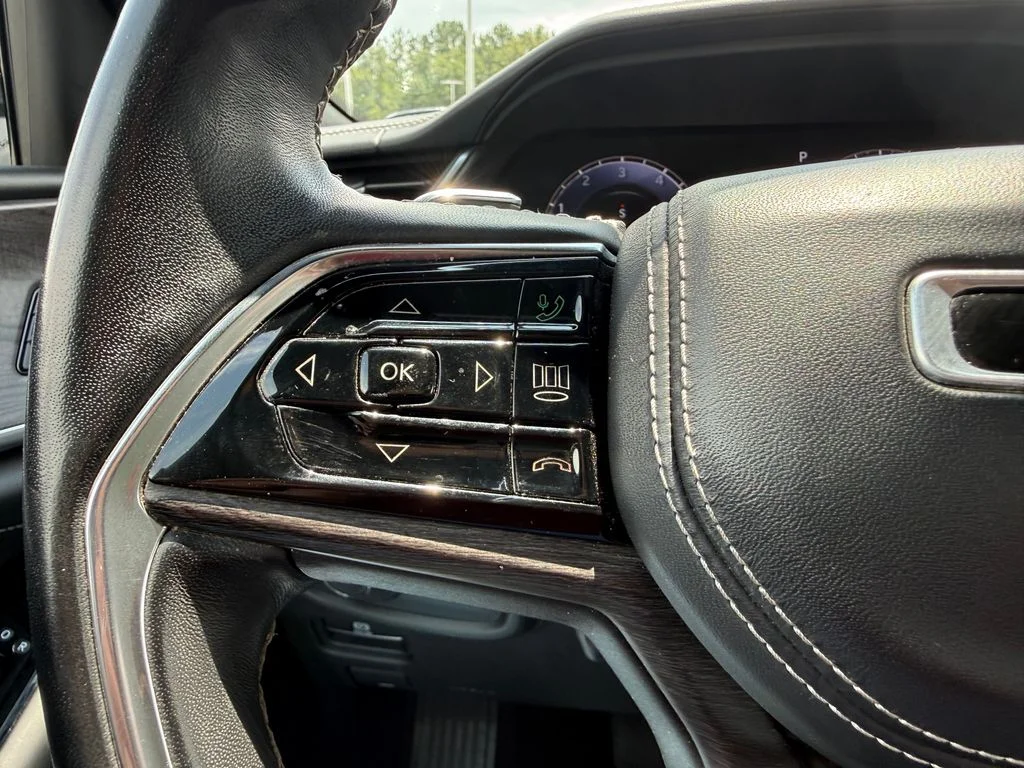 Used 2021 Black Jeep Overland image 18