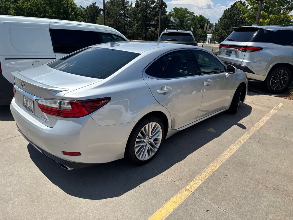 Used 2016 Silver Lexus 350 image 3
