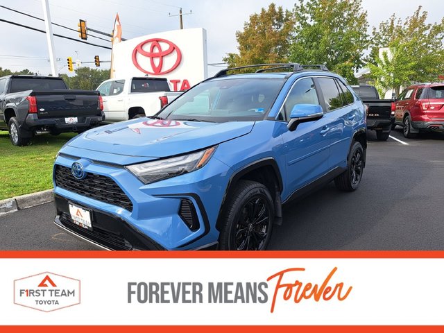 2024 Toyota RAV4 Hybrid SE