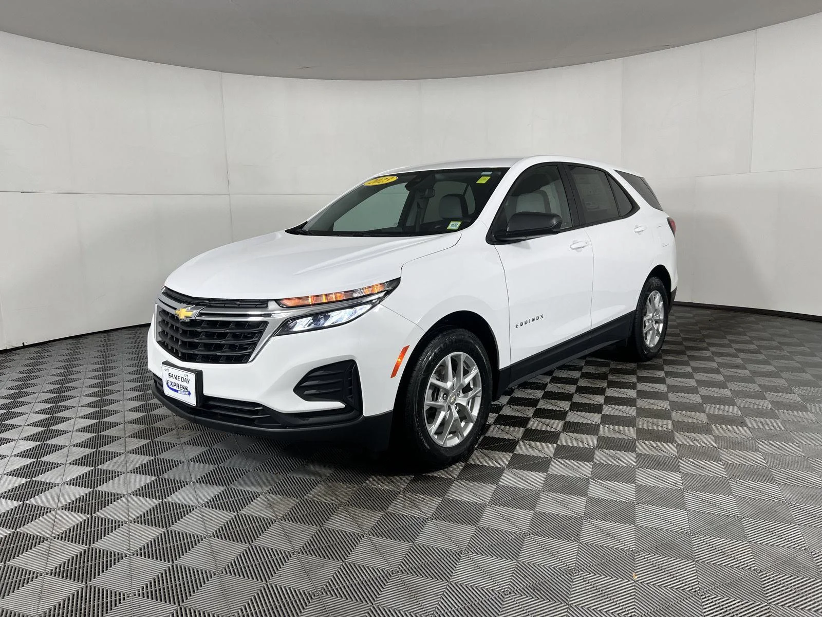 Used 2023 Summit White Chevrolet LS image 30