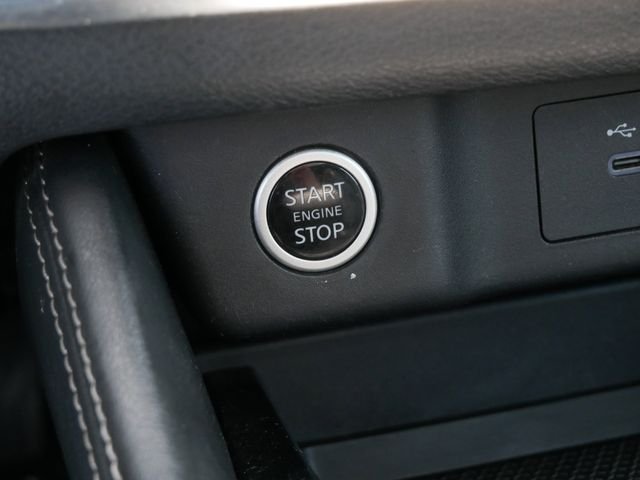 Used 2021 Black Nissan SL image 23