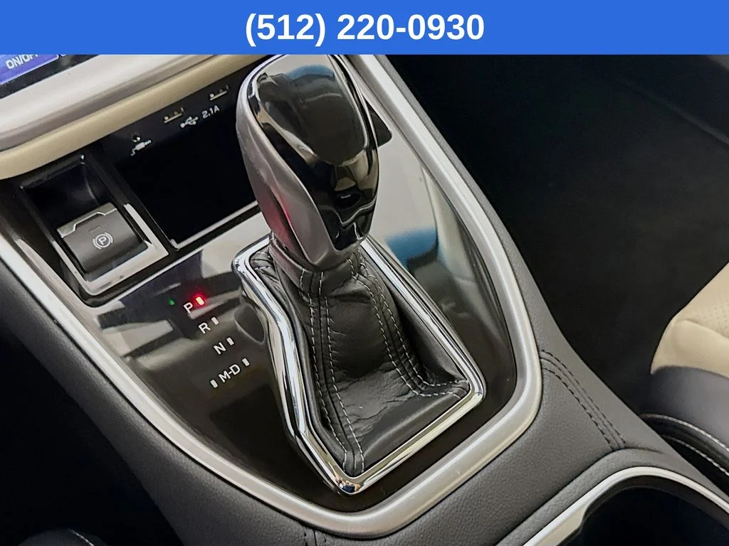 Certified Used 2022 White Subaru Limited image 21