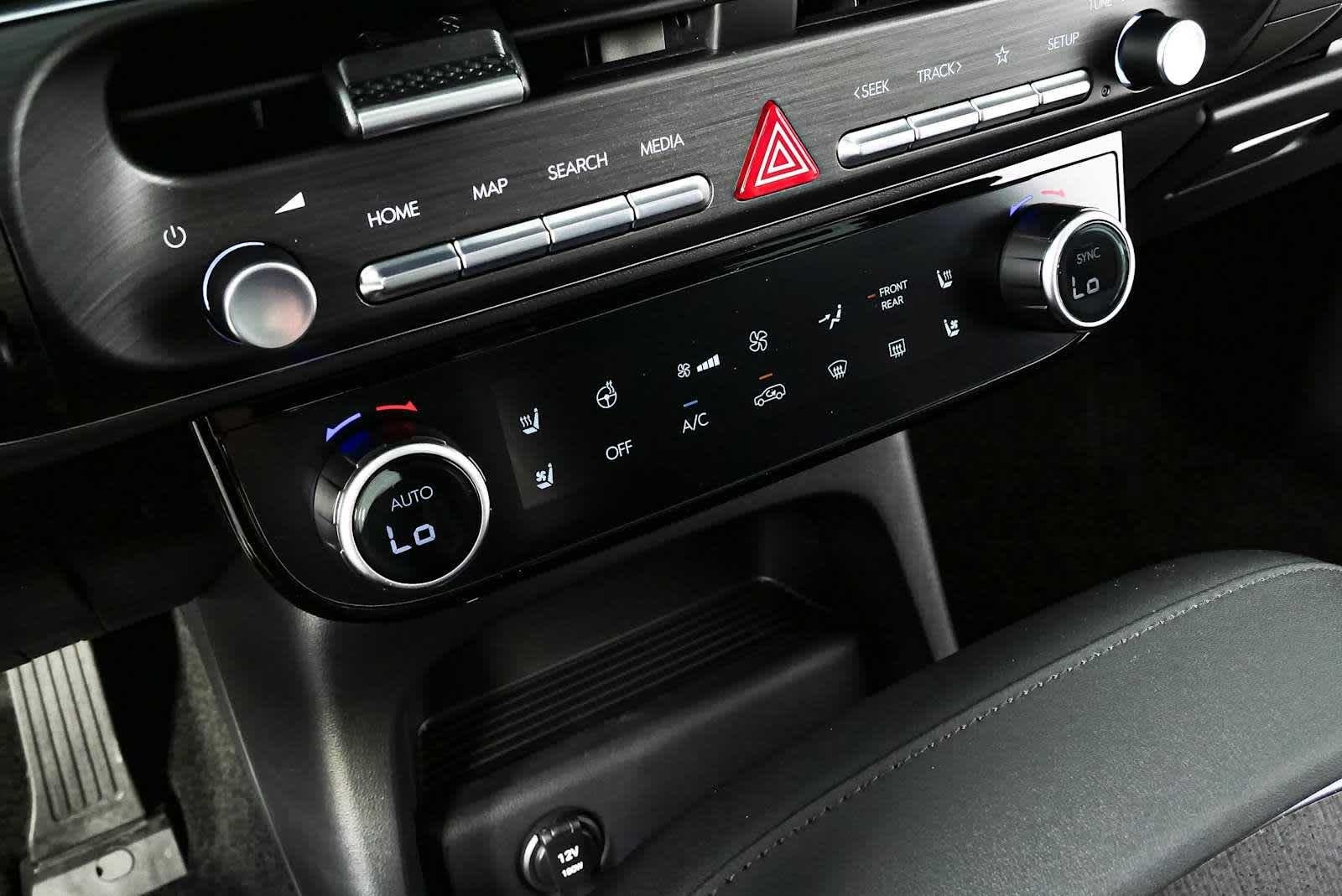 New 2026 Abyss Black Pearl Hyundai SEL Premium FWD image 26