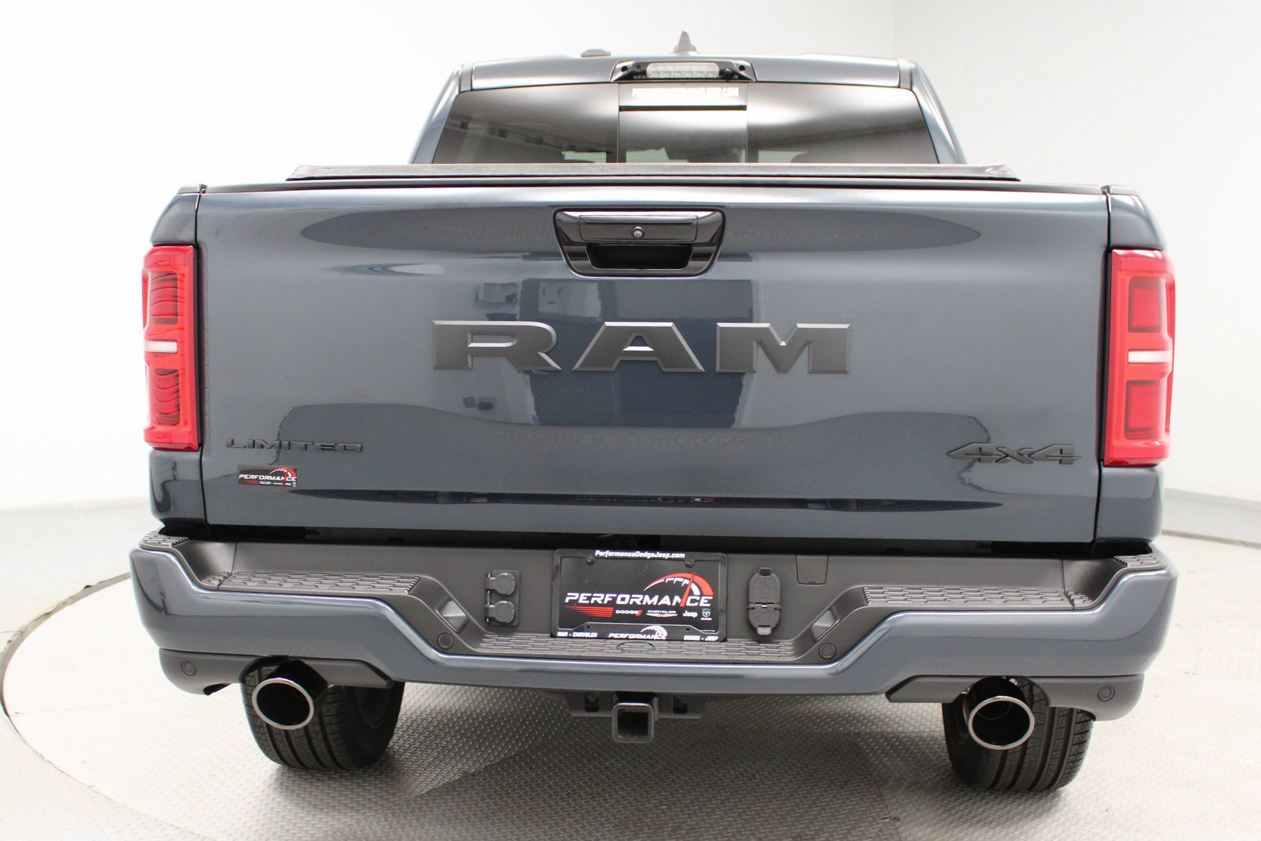 2026 RAM 1500 Limited - Photo 6