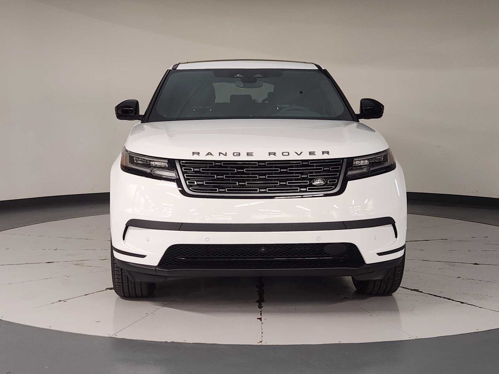 New 2026 Fuji White Land Rover S image 8