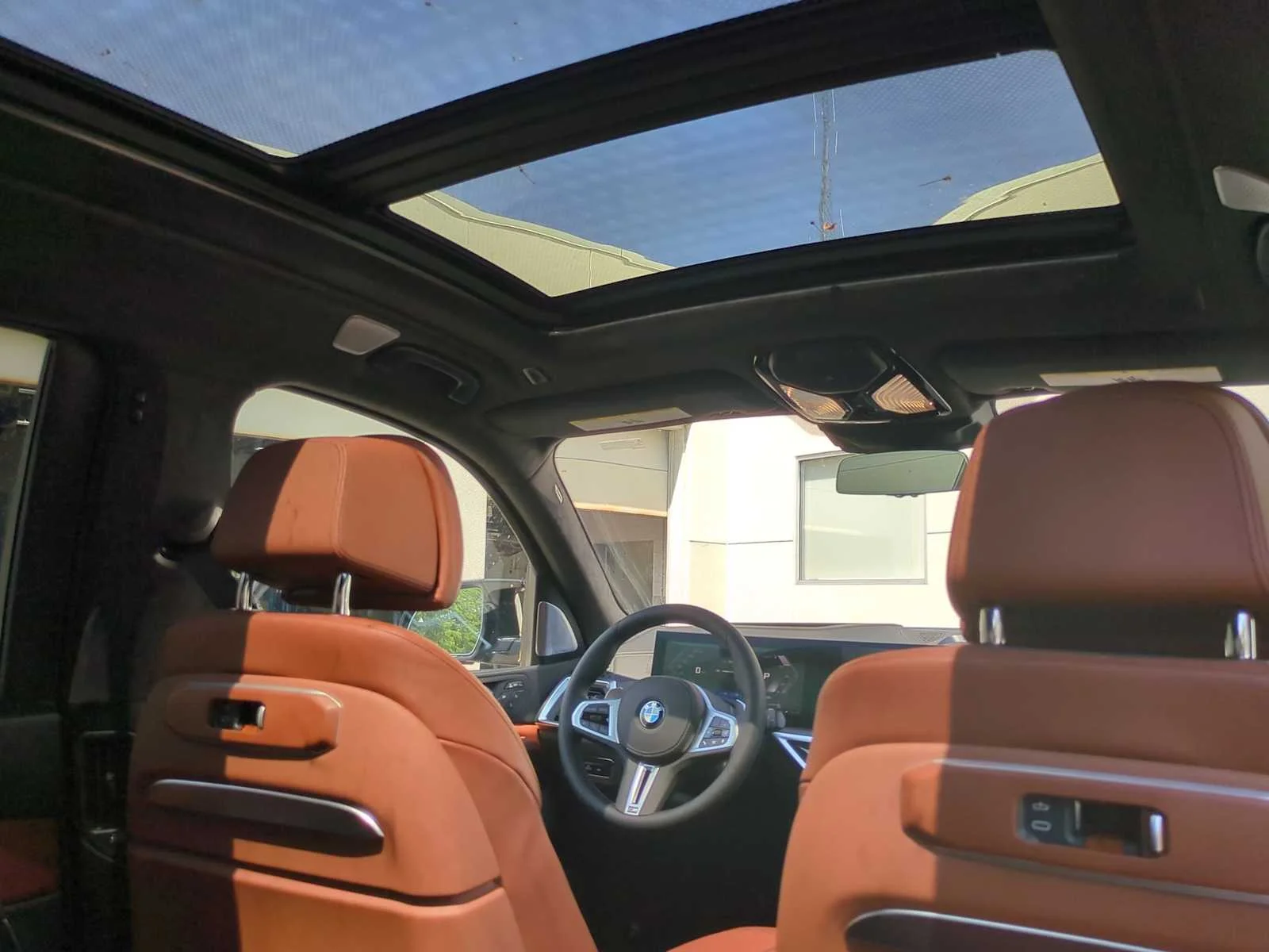 2026 BMW X7 M60i - Photo 23